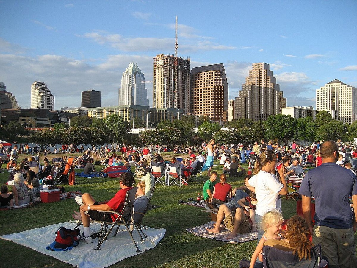 the lawn at Auditorium Shores along Lady Bird Lake